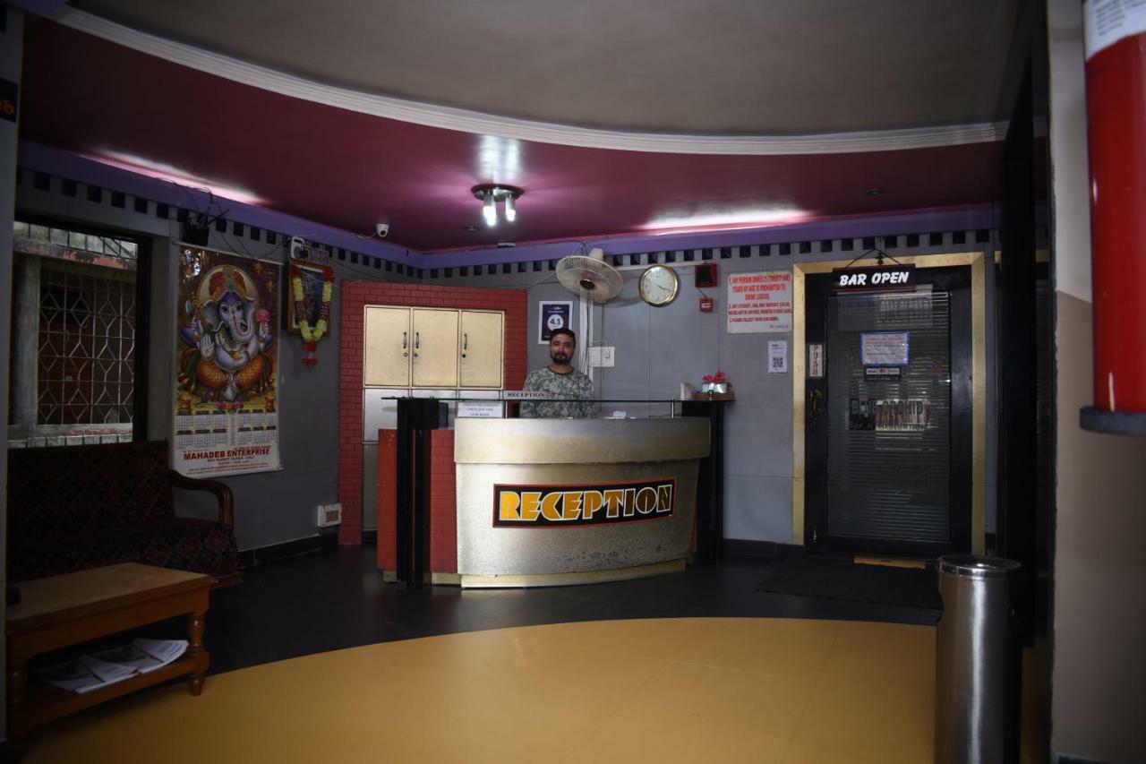 Spot On 37646 Hotel Centre Palace Silchar Kültér fotó