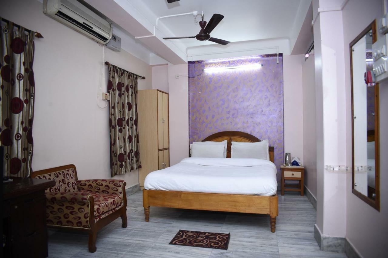 Spot On 37646 Hotel Centre Palace Silchar Kültér fotó